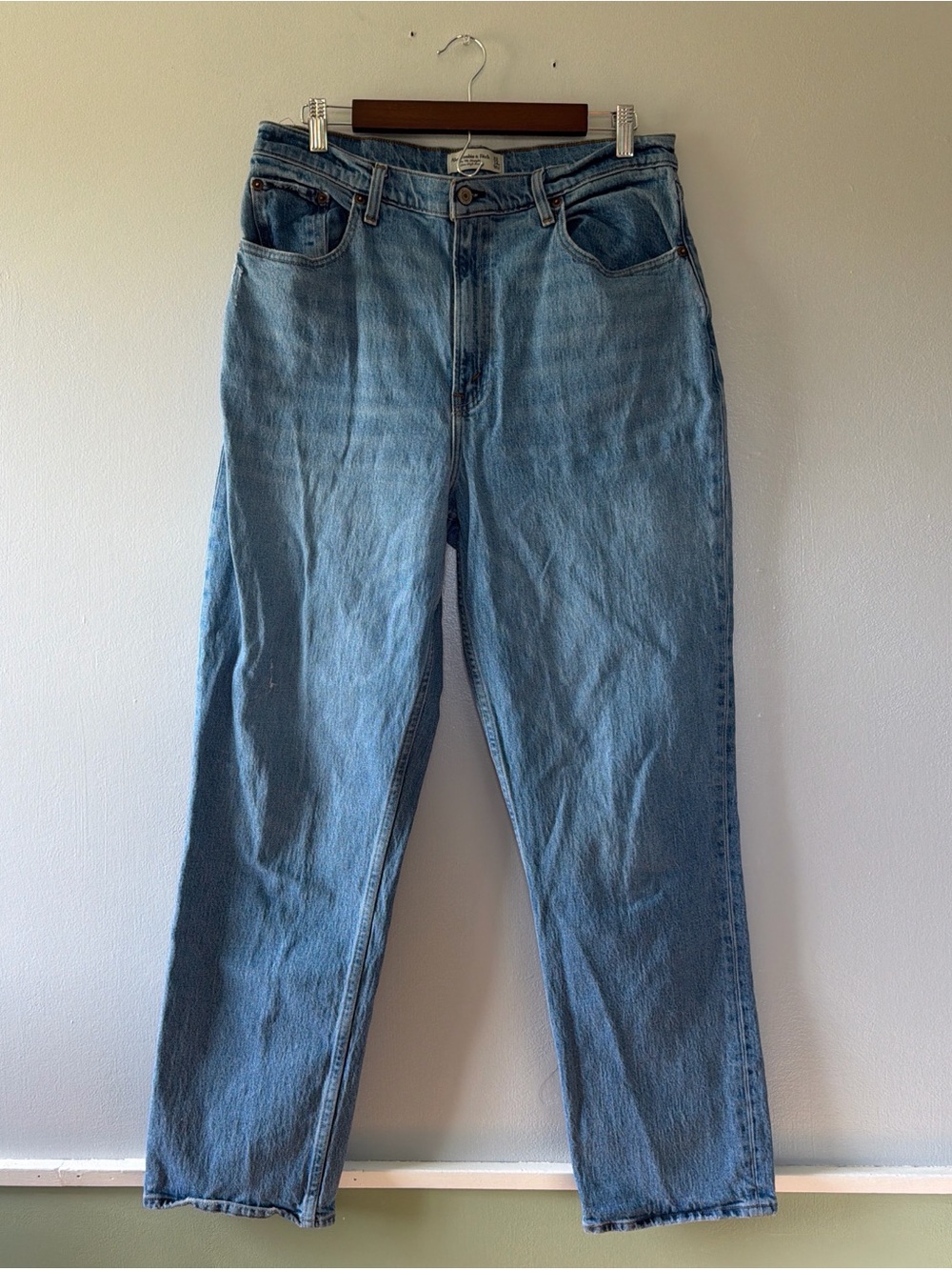 Abercrombie & Fitch Straight Leg Light Blue Jeans